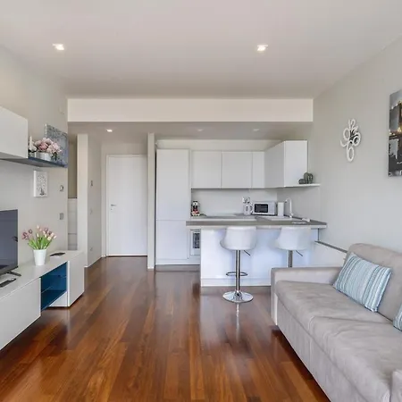 Modern Penthouse With Terrace And Parking Firenze