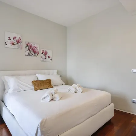Lejlighed Modern Penthouse With Terrace And Parking Firenze